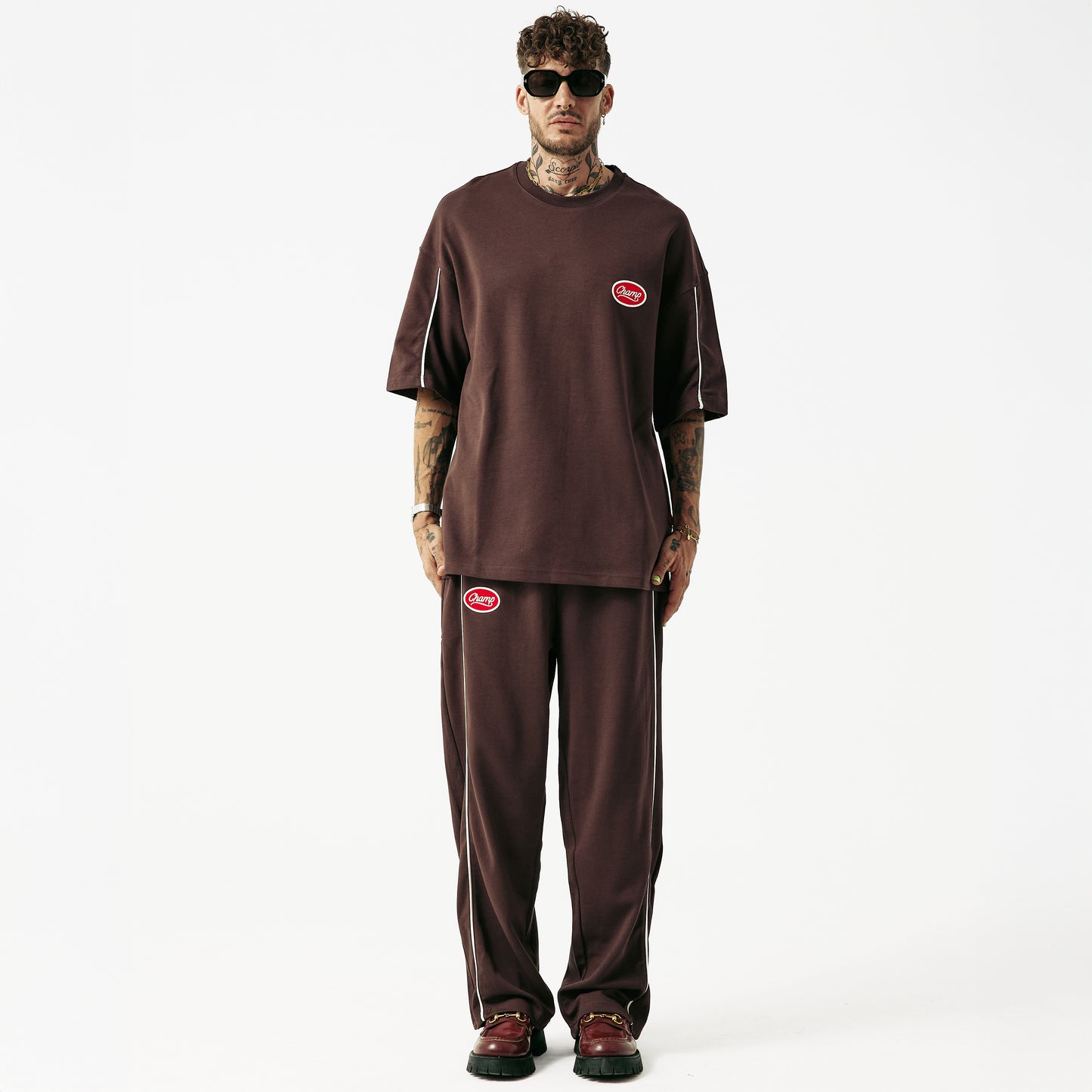 ENSEMBLE T-SHIRT/ JOGGER