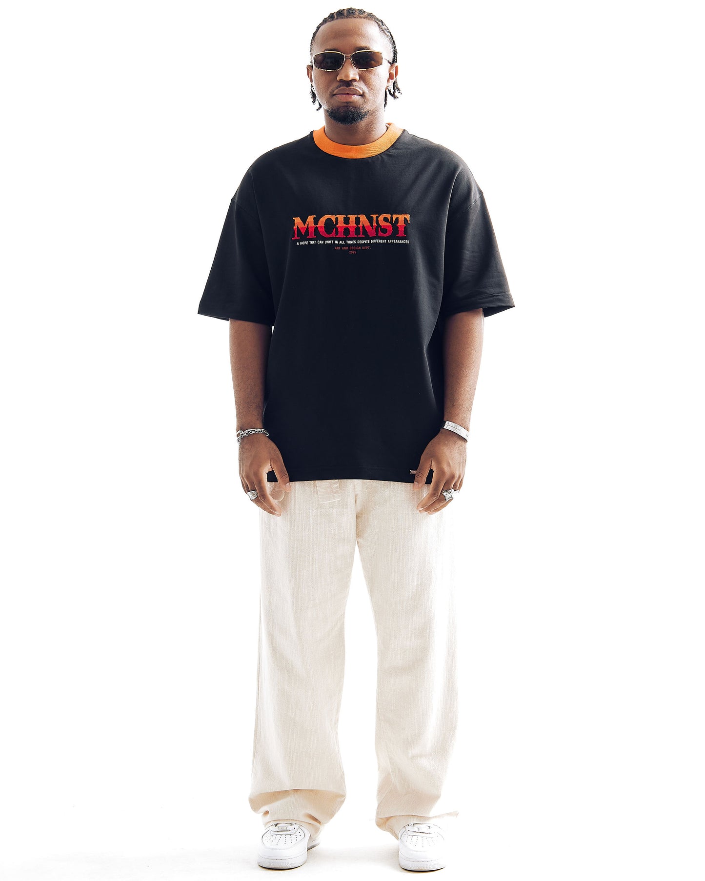 T-SHIRT " COLOR GRADIENT EMBROIDERED TEE "