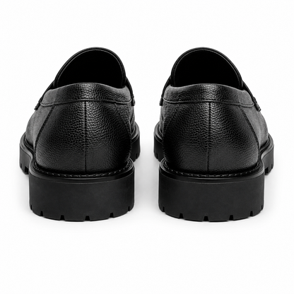 MOCASSINS À SEMELLE CRANTÉE EN SIMILICUIR