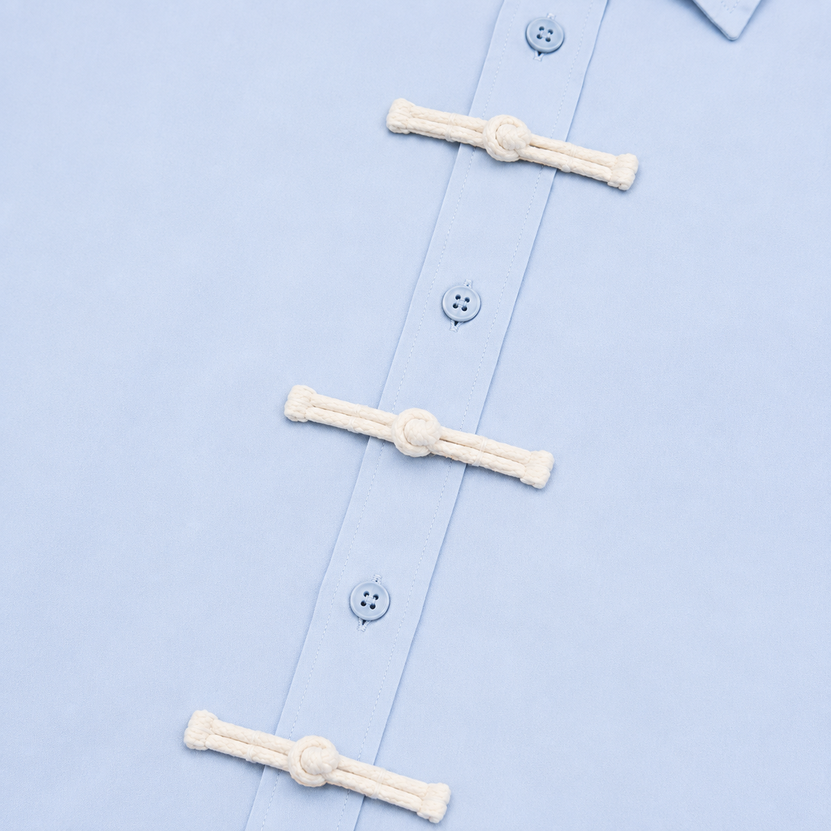 BOXY SHIRT WITH FROG FASTENINGS